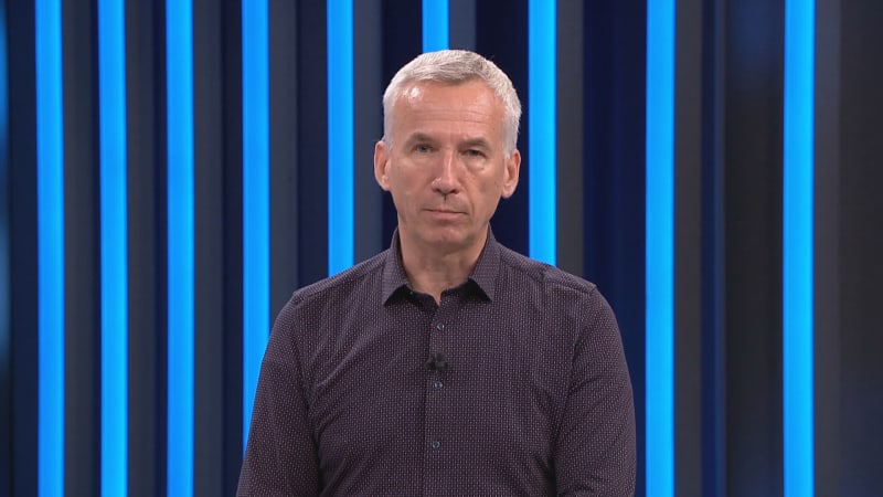 Klvaňa: Trump připomíná milenku, která zveřejňuje soukromé SMS. Nedůstojný je ale i Macron