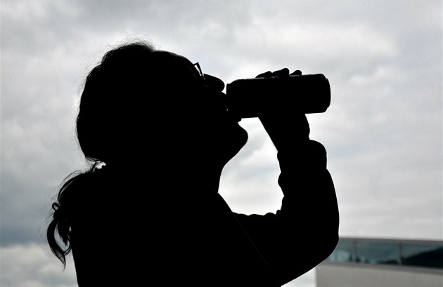 S alkoholem pomáhá nová online poradna. Využívá odpovědí umělé inteligence