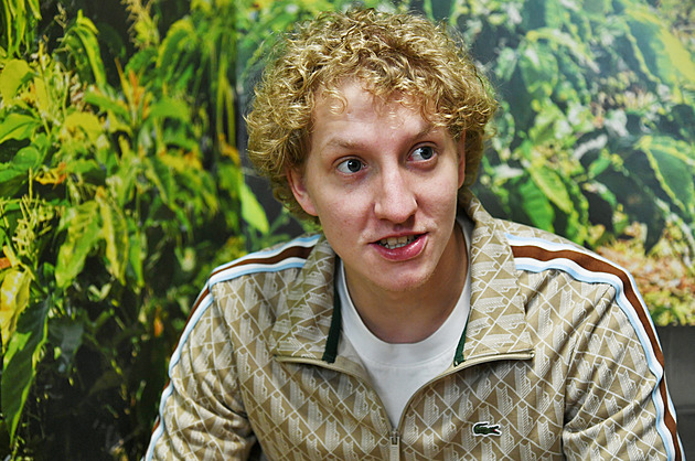 Další malér hříšníka Gedeona. Prodával falešné vstupenky na Barcelonu