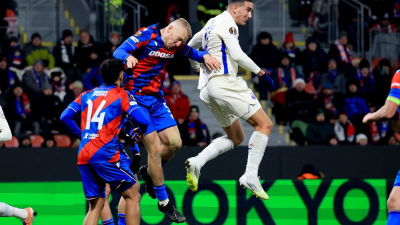 Fotbalová Plzeň bere po dlouhém oslabení s Portem bod. Vyřazovací boje má Viktoria jisté