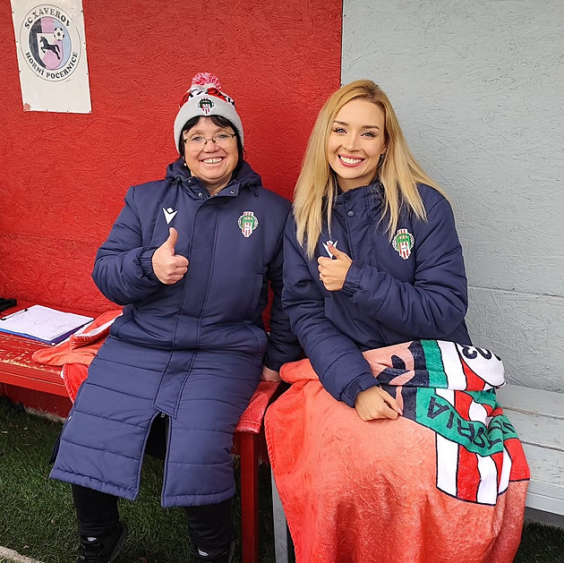 Vítězka Zrádců a playmate v roli kustodky. Šáchová na Žižkově prala dresy