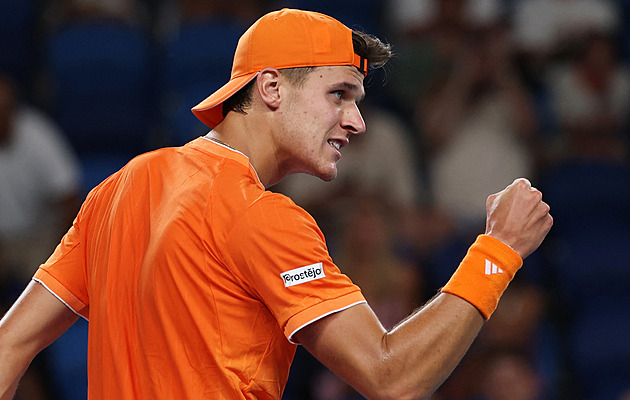 Po loňské senzaci znovu na Novaka. A nemuselo by se nic měnit, smál se Menšík