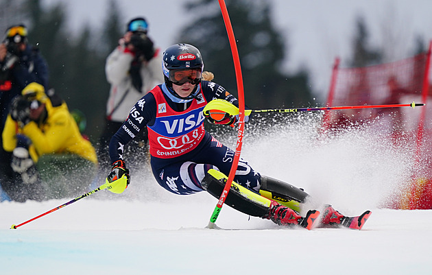Shiffrinová míří za ziskem glóbu, po 1. kole vede slalom ve Špindlerově Mlýně