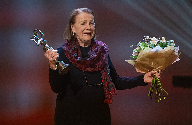 Grand festival komedie vyhrála Něha. Cenu pro Génia smíchu převzala Janžurová