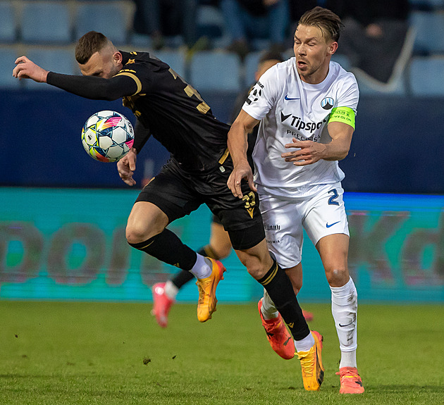 Boj o poháry v Liberci vyměnil za druhou ligu. Zvažoval jsem to hodně, řekl Plechatý