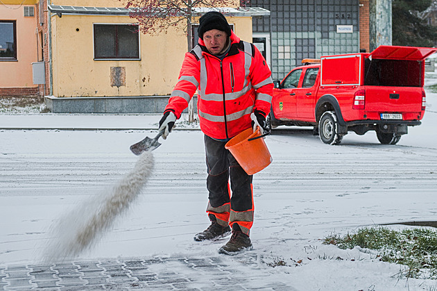 Česko zasype sníh. Po zbytek týdne se bude ochlazovat