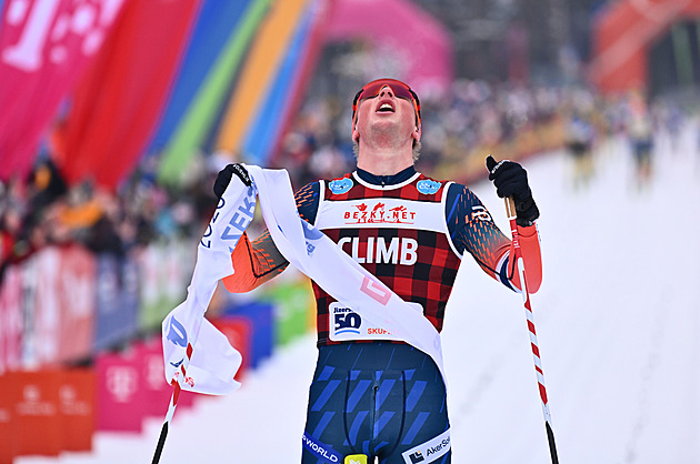 Jizerská padesátka v norské režii. Alnaesová obhájila, mužům kraloval Riege