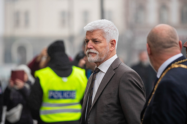 Pavel se po schůzce s Babišem zúčastnil jednání Bezpečnostní rady státu