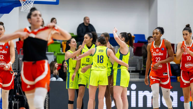 Basketbalistky USK Praha v Eurolize porazily Flammes Carolo. Ve skupině končí třetí