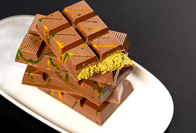 Dubajská čokoláda se stahuje z prodeje. Kontrola v ní odhalila kovový předmět