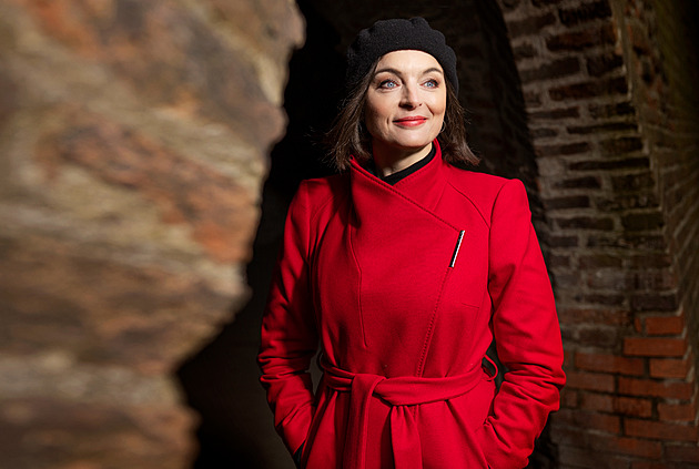 Moderátorka Kroužková po odchodu z České televize posílí týdeník Respekt