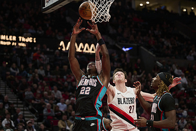 První triumf v novém dresu. Krejčí přispěl k výhře Portlandu nad Memphisem 11 body
