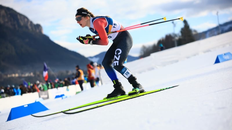 Olympiáda ON-LINE: Běžkař Tuž zaběhl v kvalifikaci čtvrtý nejlepší čas. Postupuje i Janatová