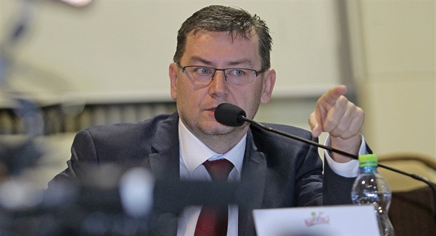 Primátor Karviné vystoupil ze SOCDEM, na podzim bude kandidovat jako nestraník