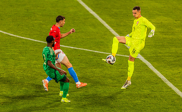 Kovář poprvé za Eindhoven nechytal. Ohrozí zranění jeho účast  v baráži?