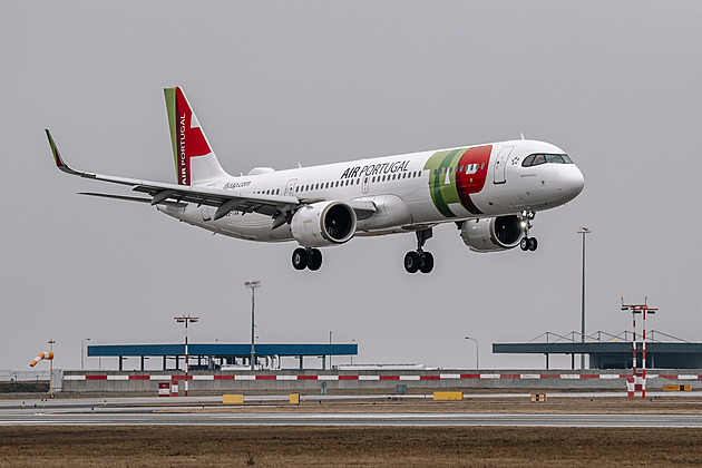 Letadlo u Prahy dělily sekundy od tragédie. Piloti ho jen zázrakem zvedli