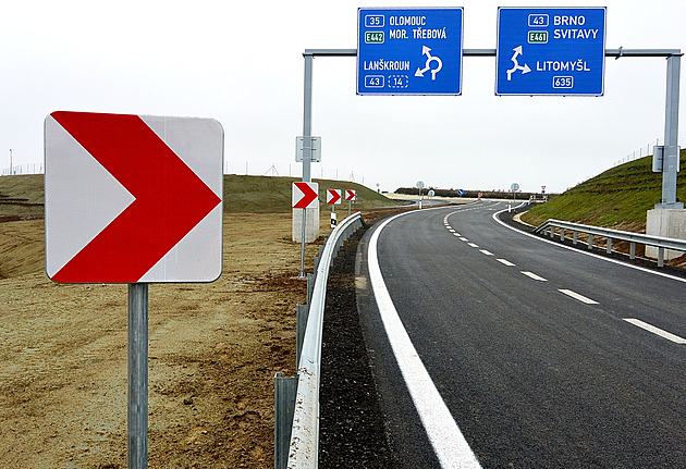 ŘSD hledá na D35 místo pro odpočívku, obce ji chtějí posunout blíž ke Svitavám