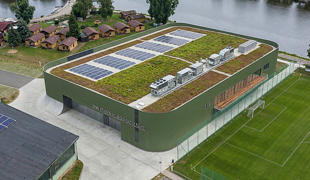 Hokej na Hluboké nekončí. Postaví tam krytý stadion za 330 milionů