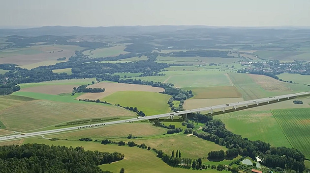 Kilometrový tunel i ekodukty. Takto bude vypadat D3 mezi Václavicemi a Voračicemi
