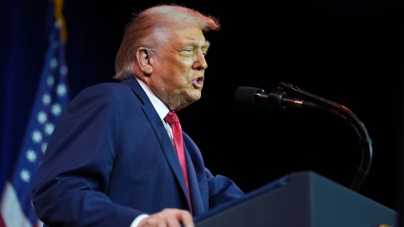 Trump zpochybnil odborníky v otázce klimatu. Odstoupil od zásadního stanoviska