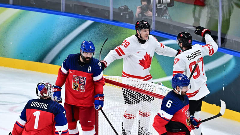 Krutý start pro Česko. Hokejisté padli s Kanadou 0:5, přímý postup se vzdálil